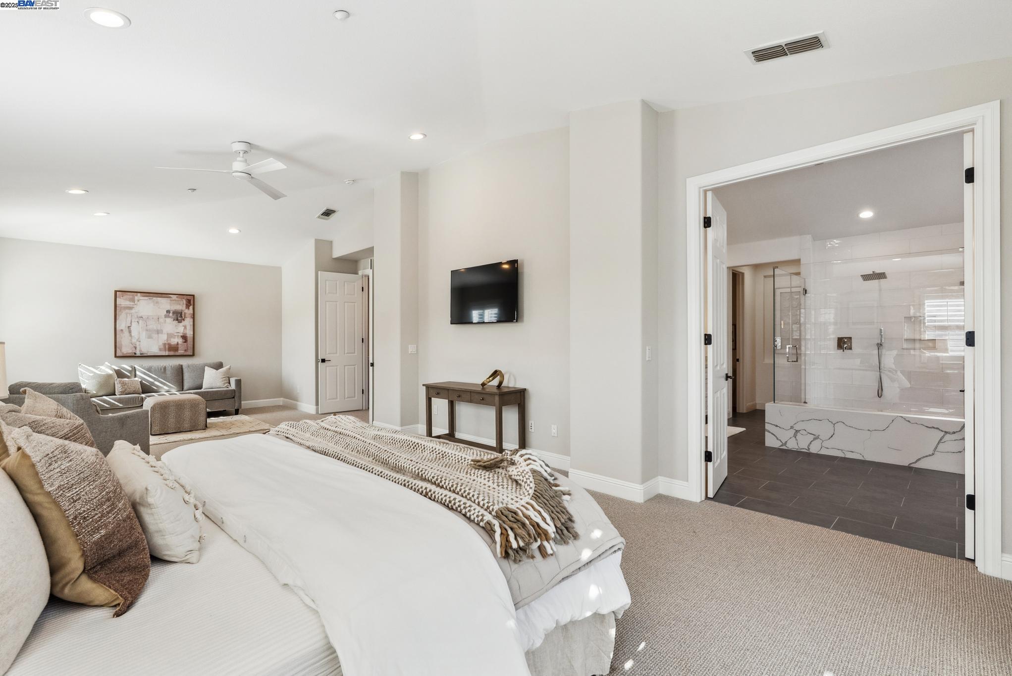 3534 Ashbourne Circle