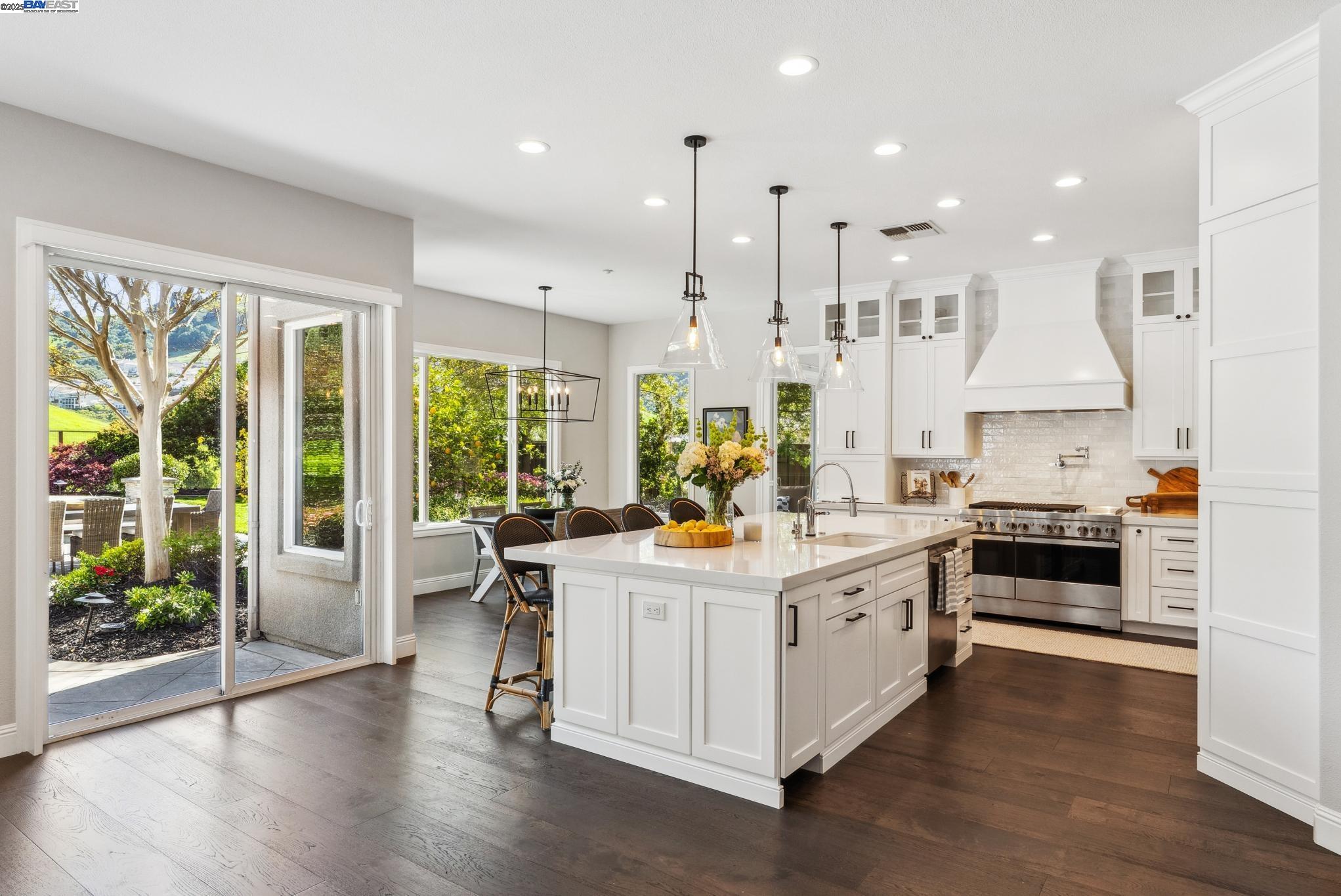 3534 Ashbourne Circle