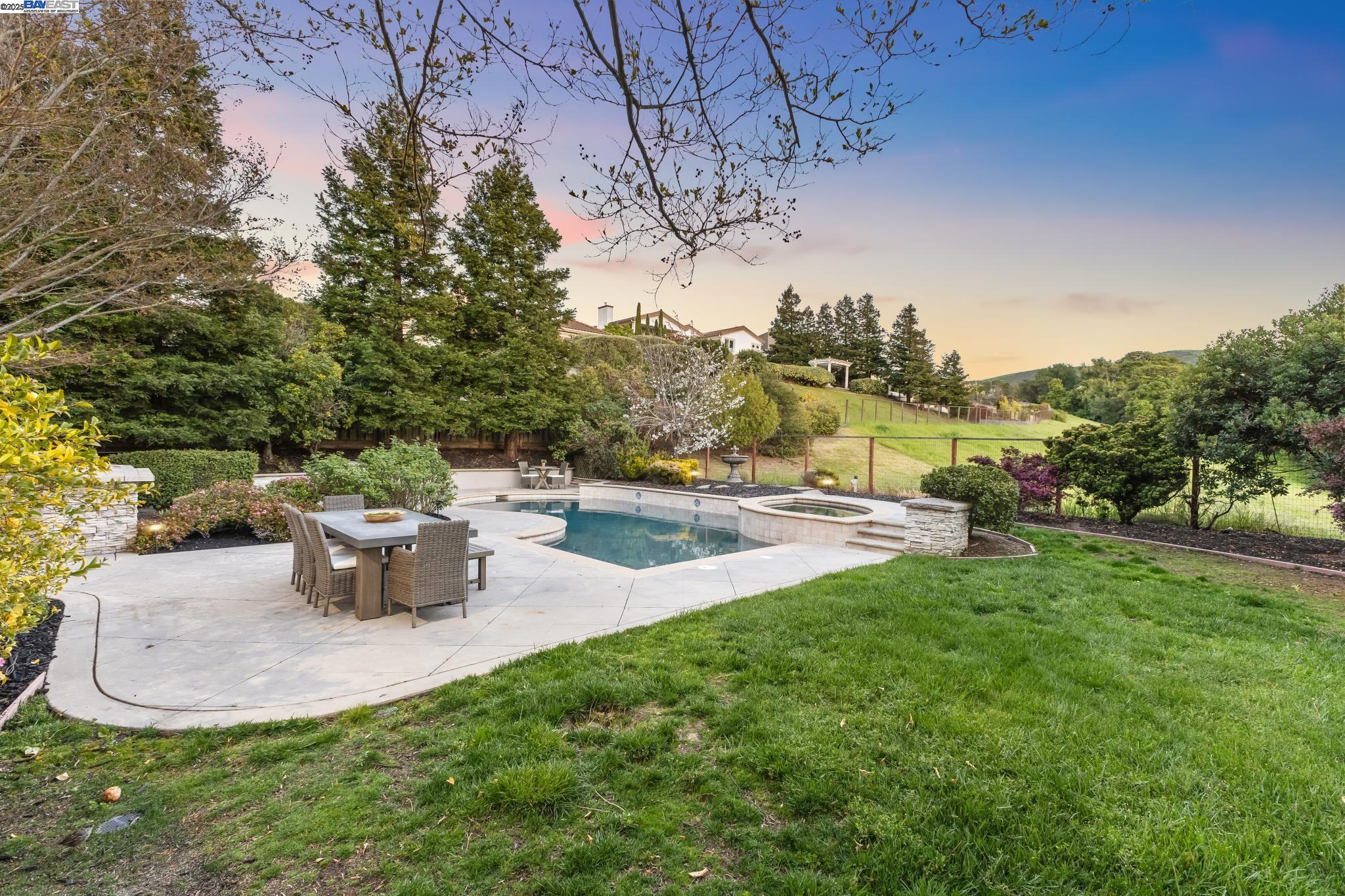 3534 Ashbourne Circle