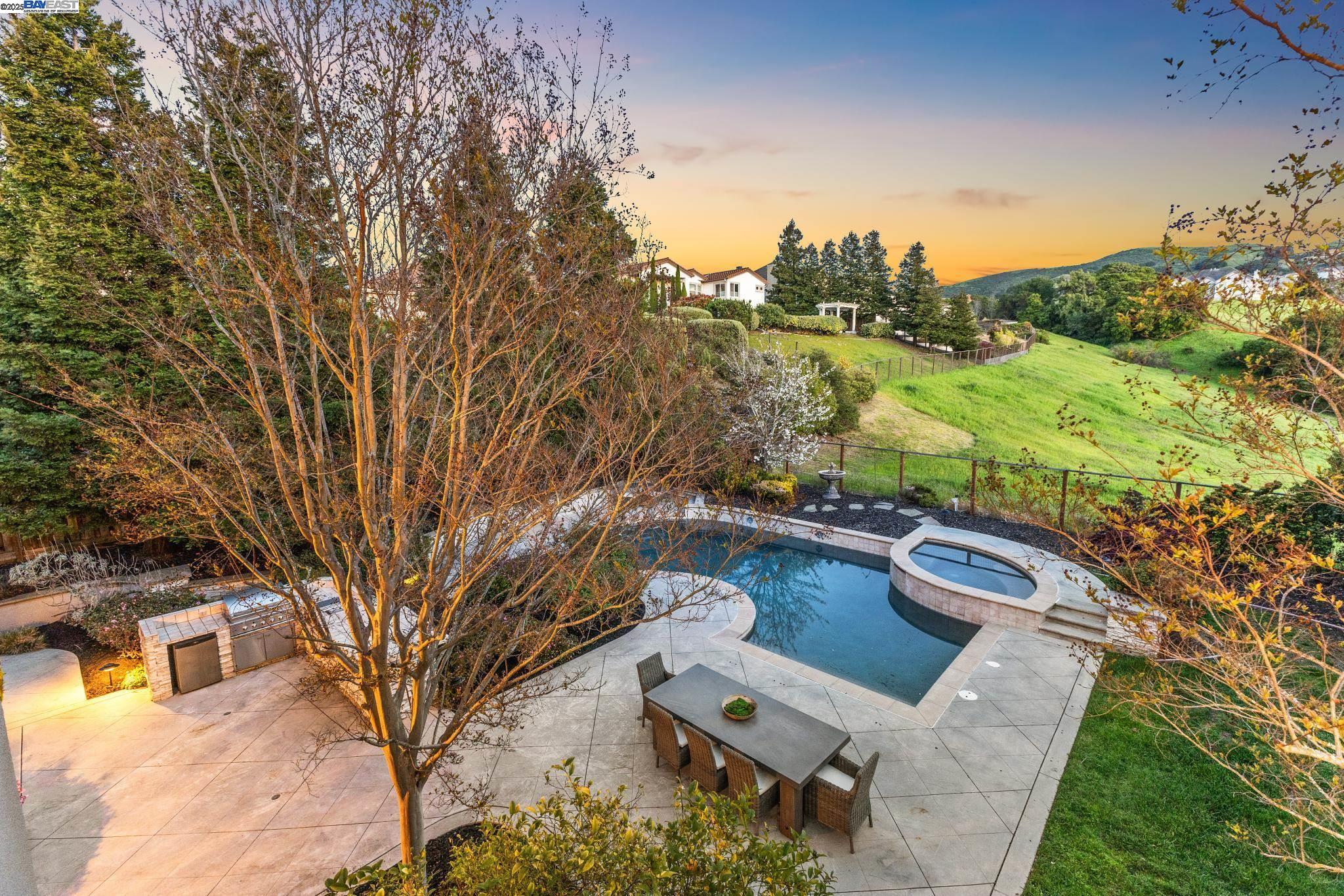 3534 Ashbourne Circle