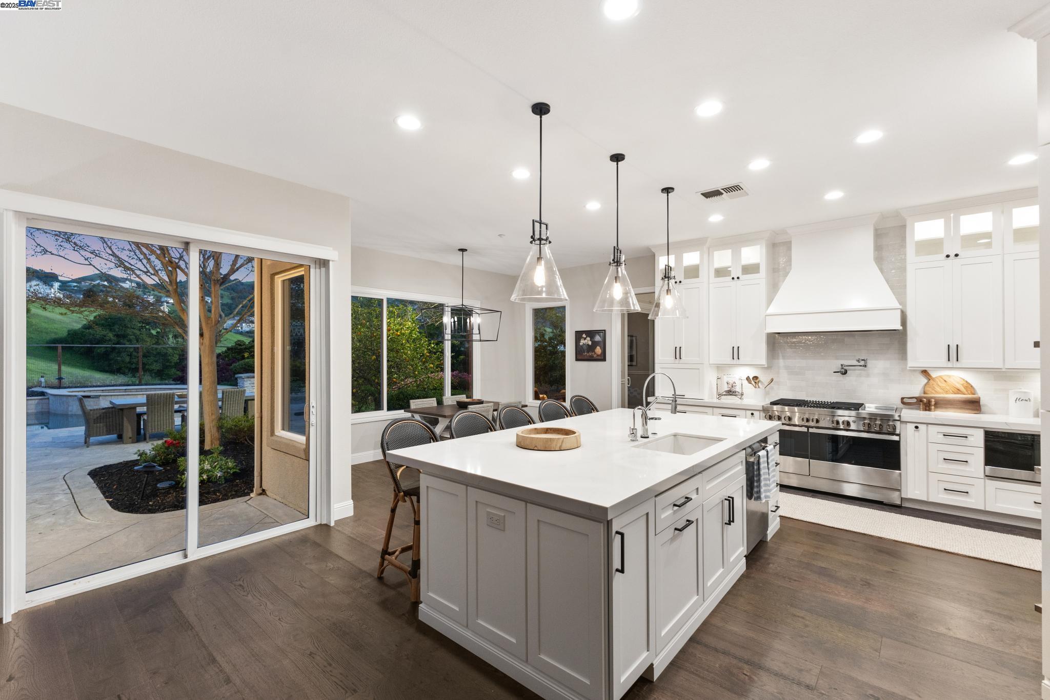 3534 Ashbourne Circle