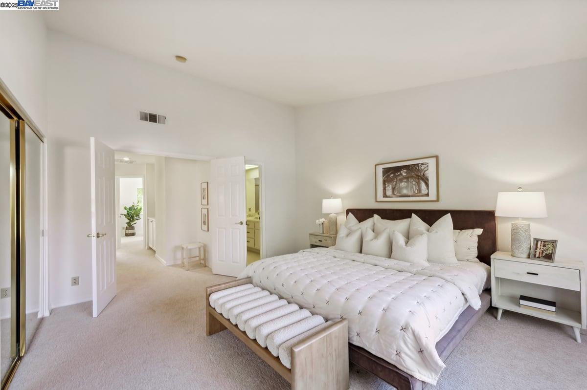 909 Cloverberry Way