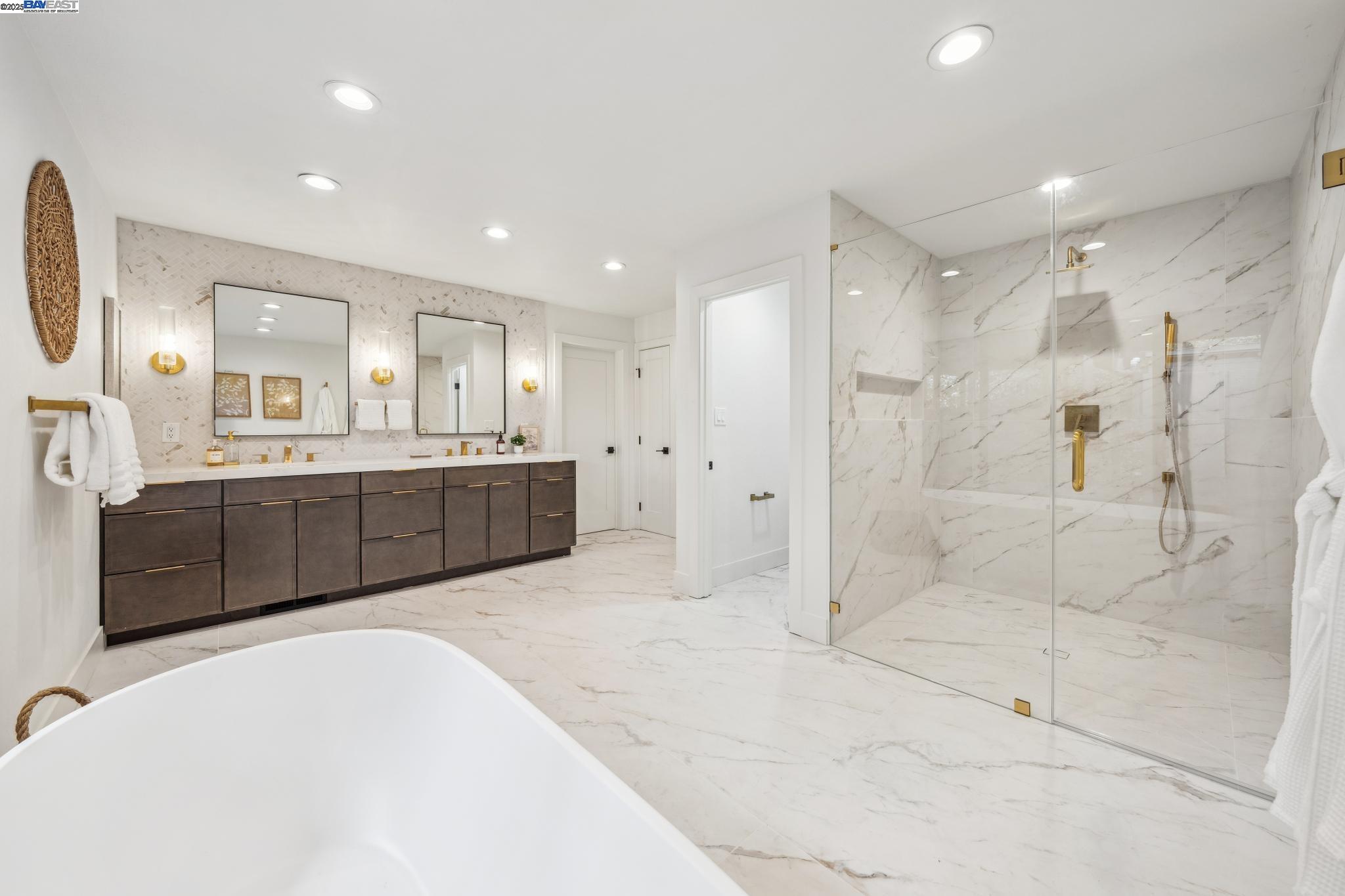 231 Vagabond Court