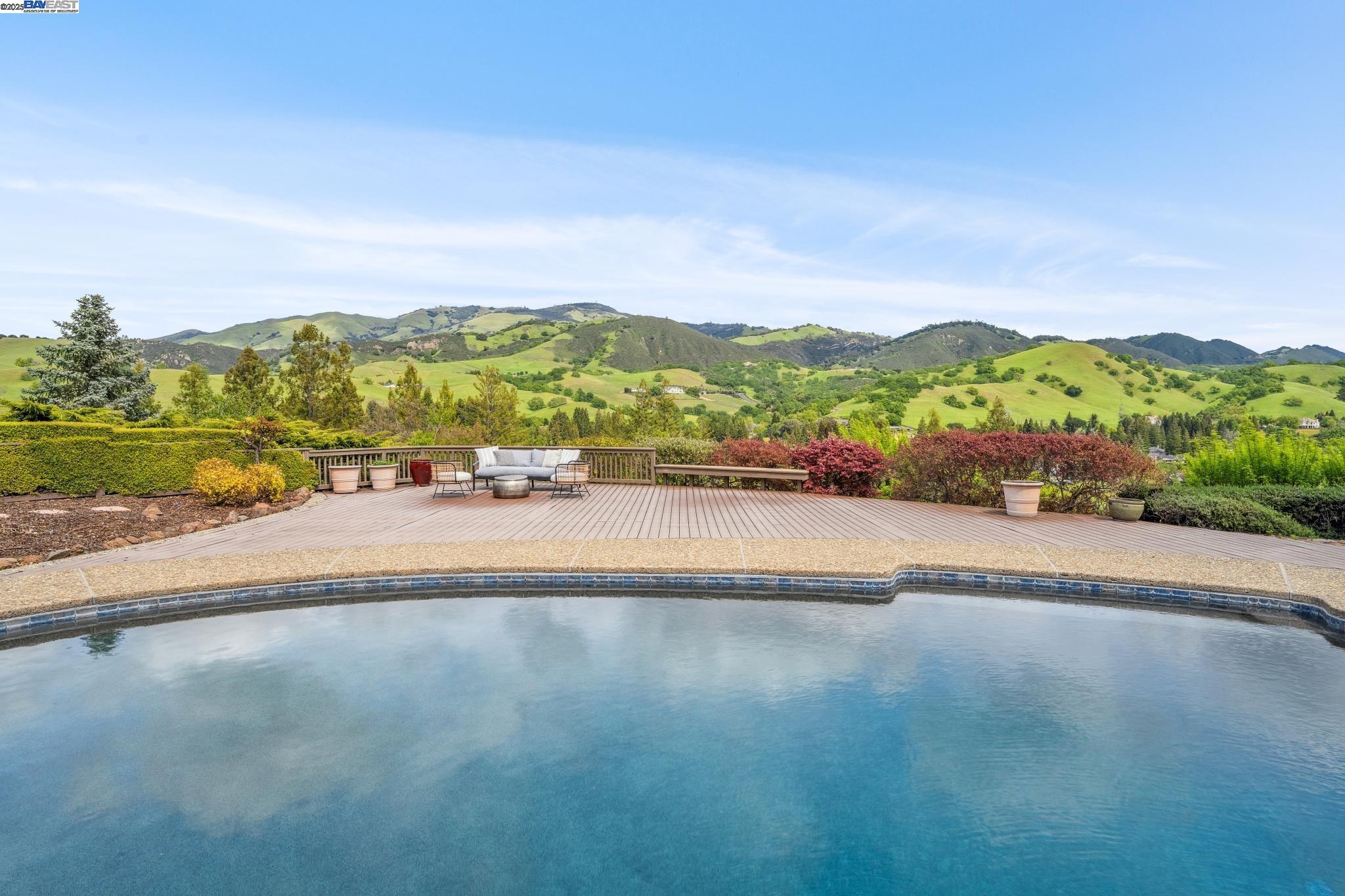231 Vagabond Court