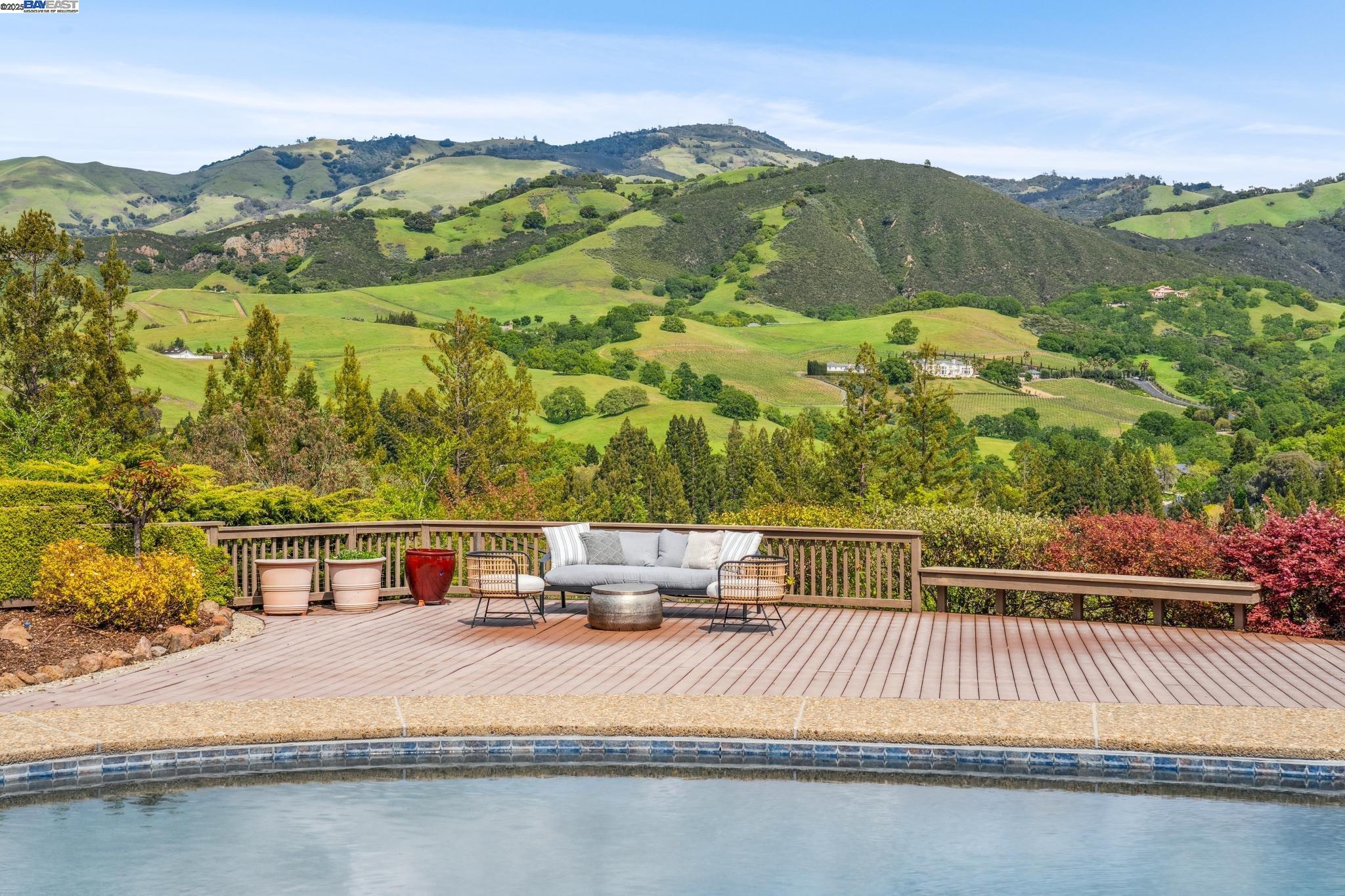231 Vagabond Court