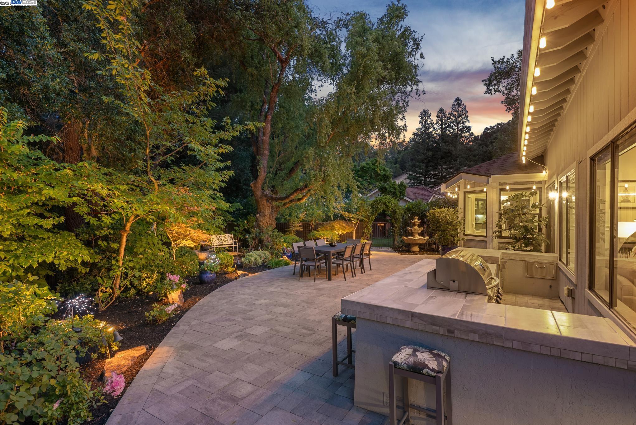 45 Oakridge Lane