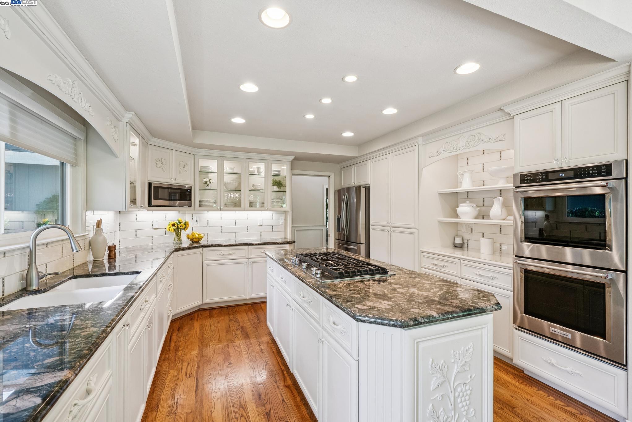 45 Oakridge Lane
