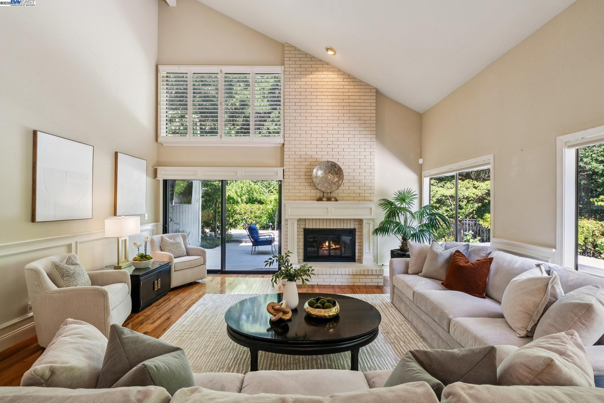 45 Oakridge Lane