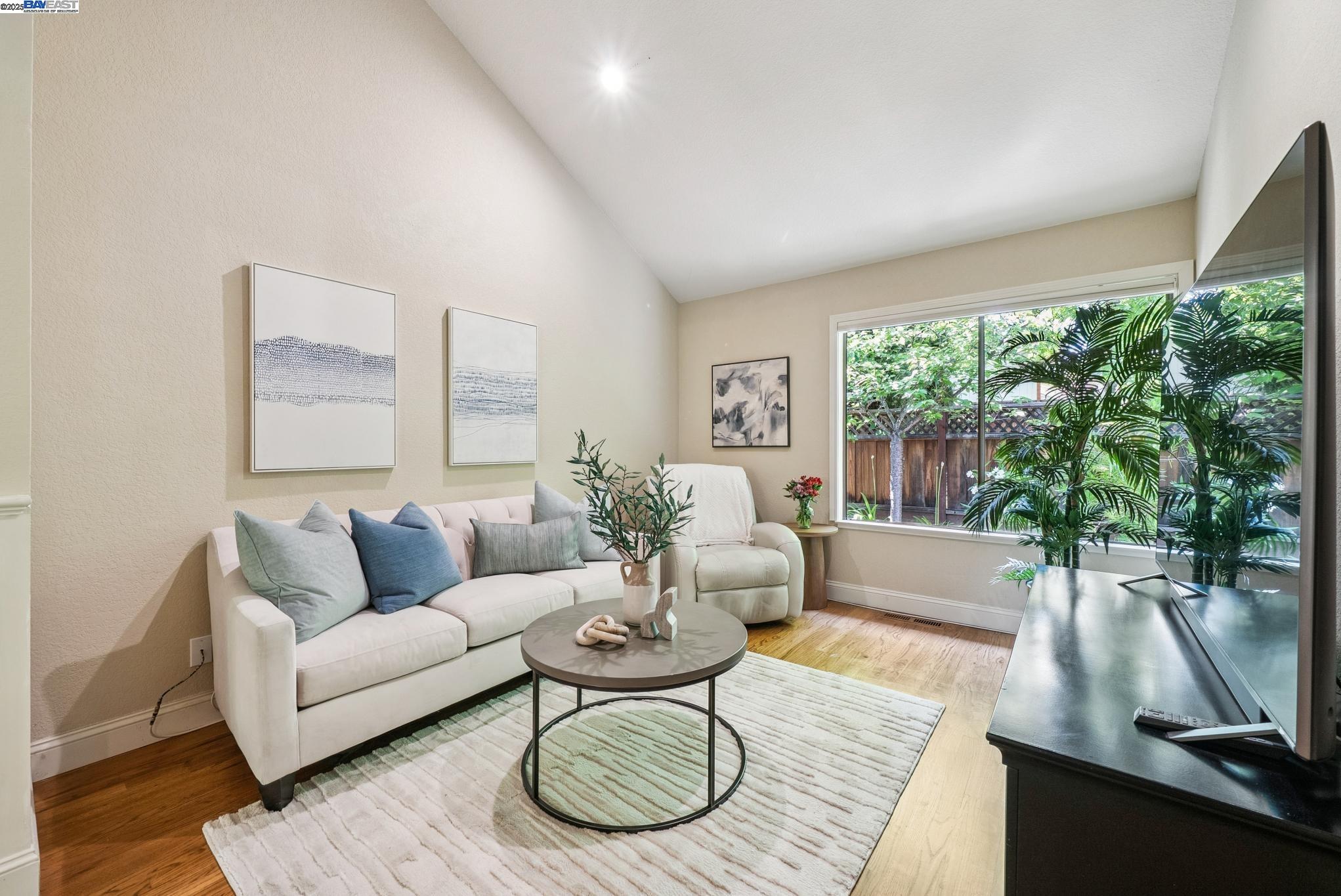 45 Oakridge Lane
