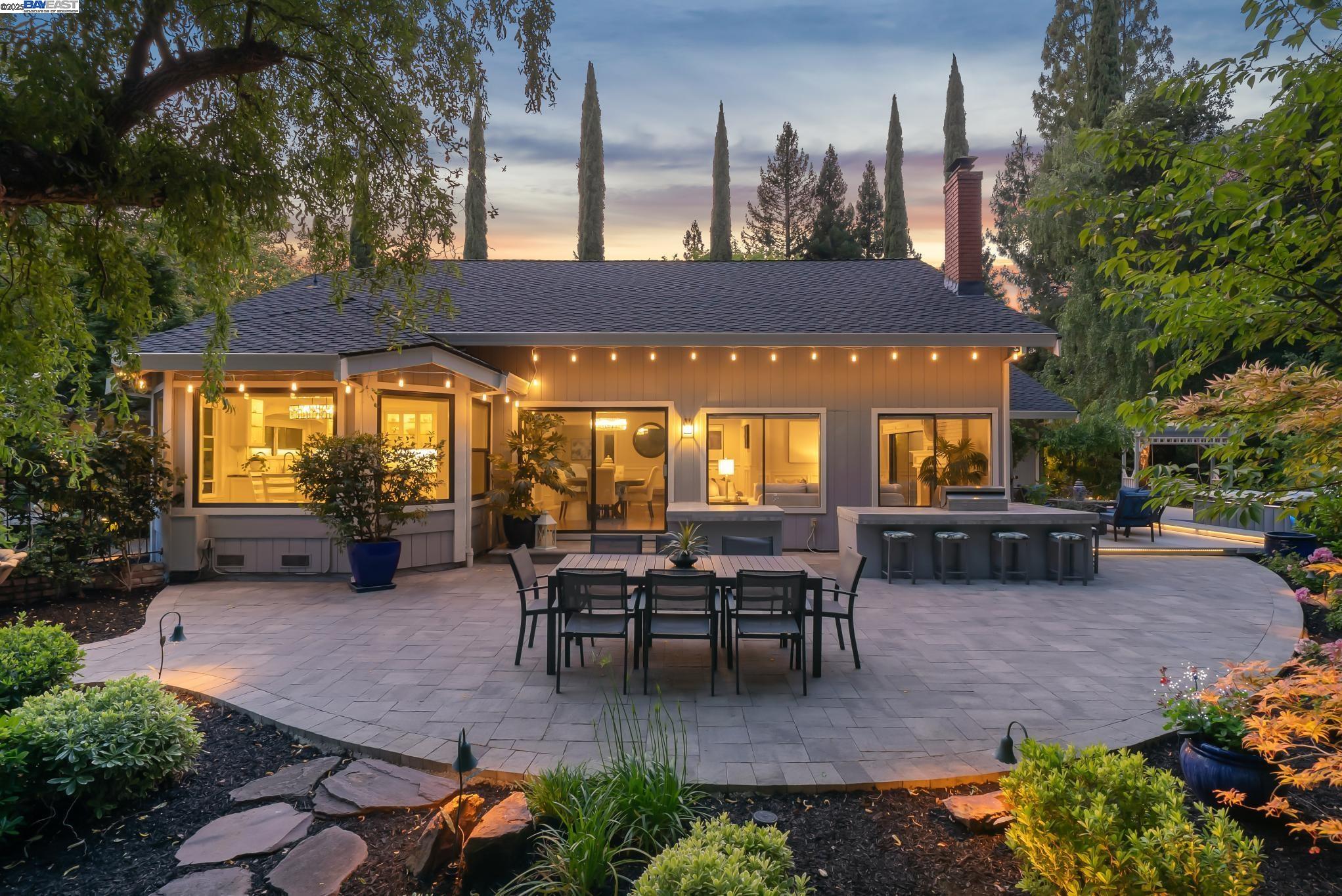 45 Oakridge Lane