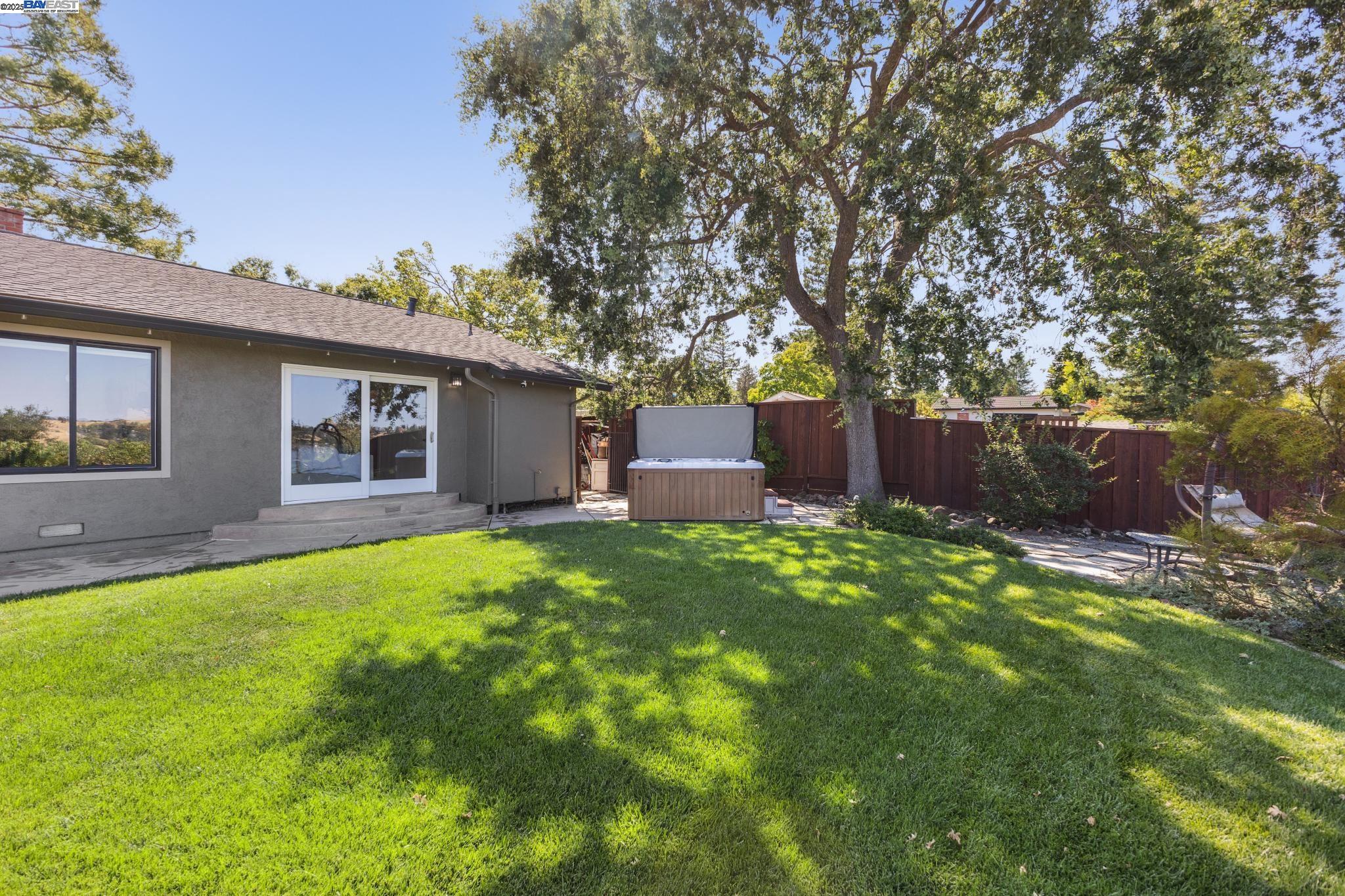 2452 Cherry Hills Dr.