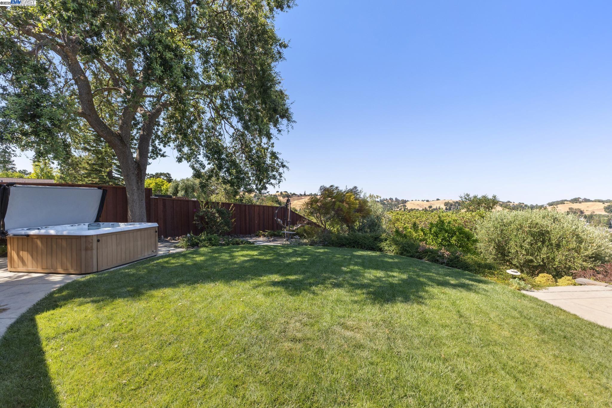 2452 Cherry Hills Dr.