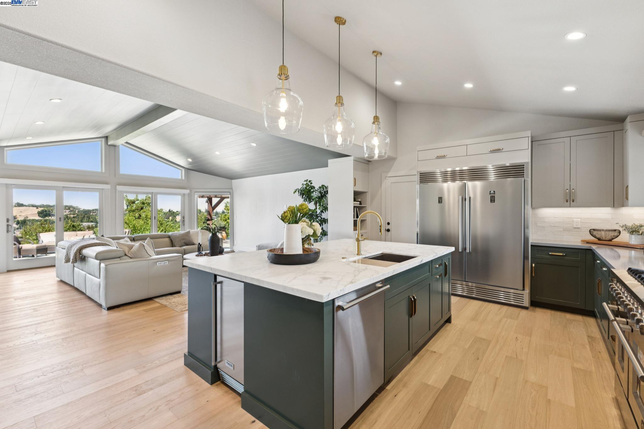2452 Cherry Hills Dr.