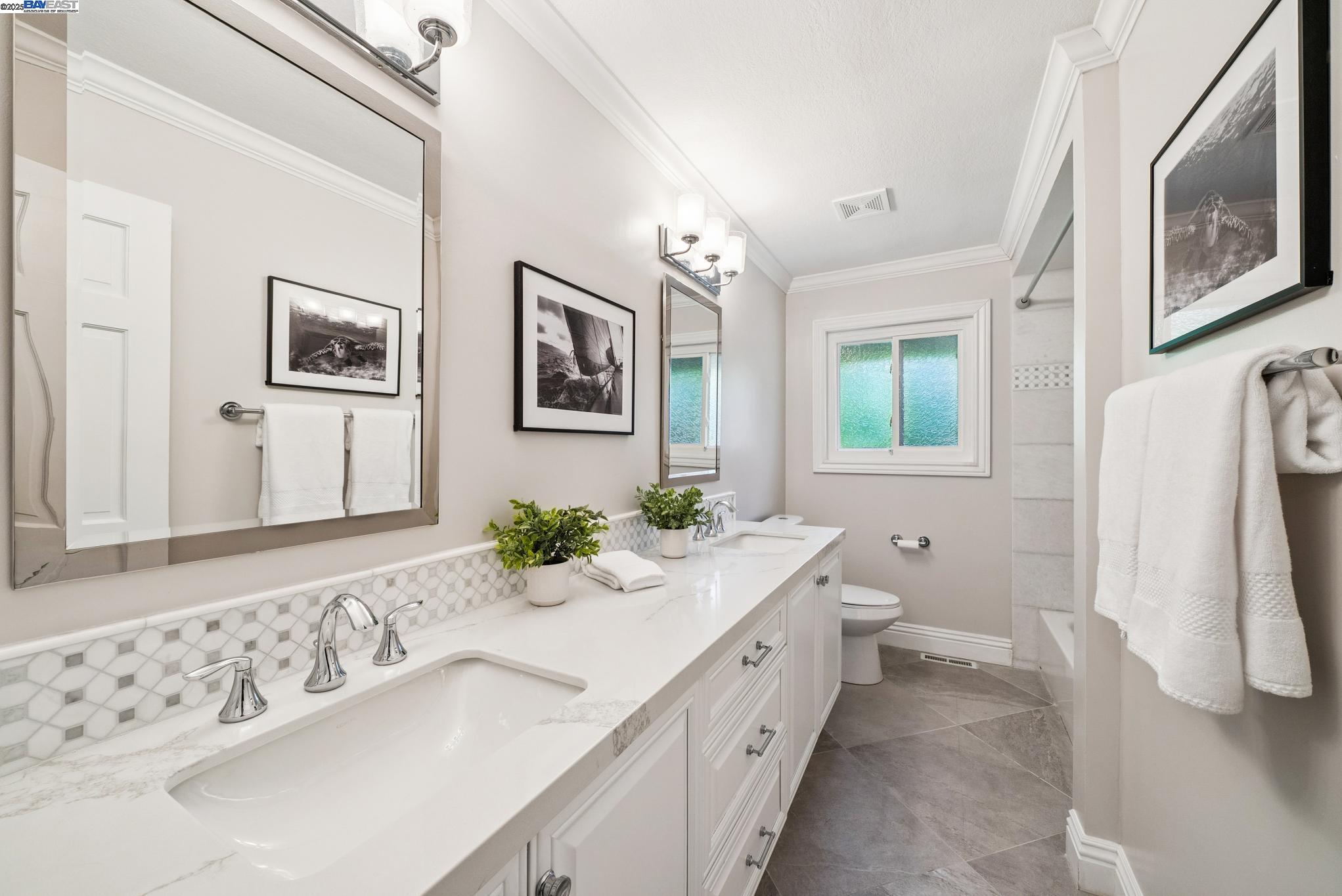 235 Saint Paul Dr