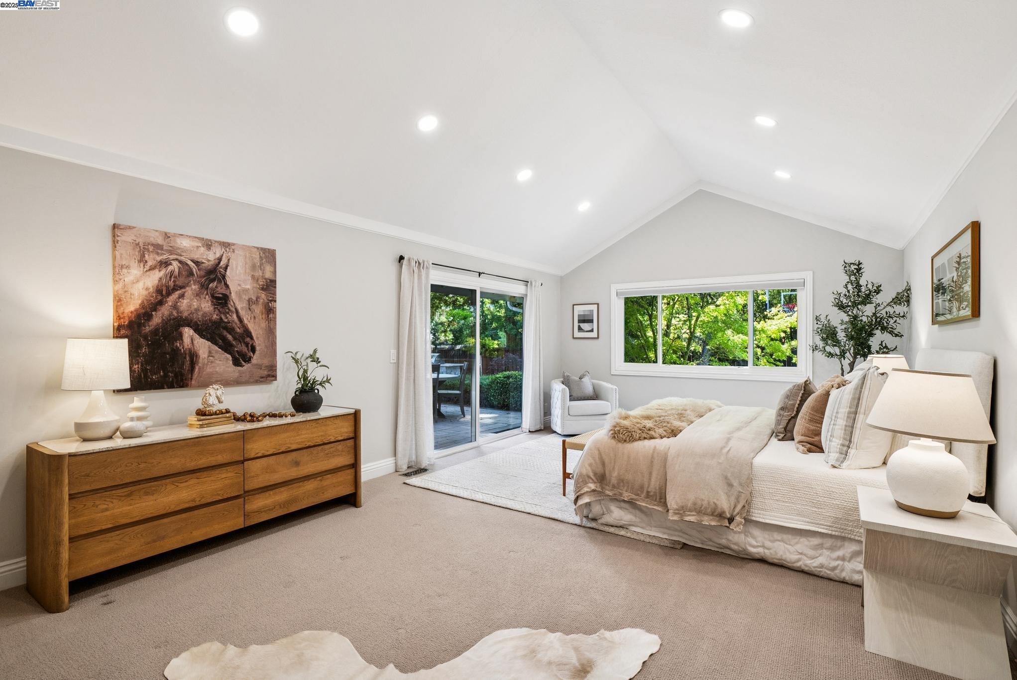 235 Saint Paul Dr