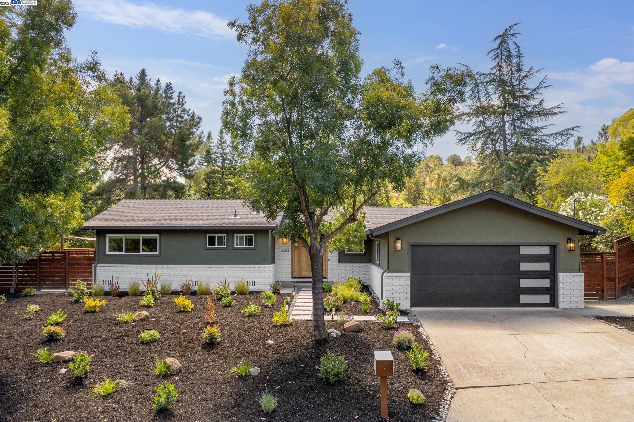 2602 Pebble Beach Loop