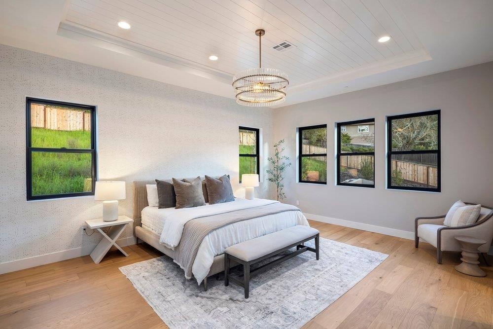 180 Castle Hill Ranch Rd