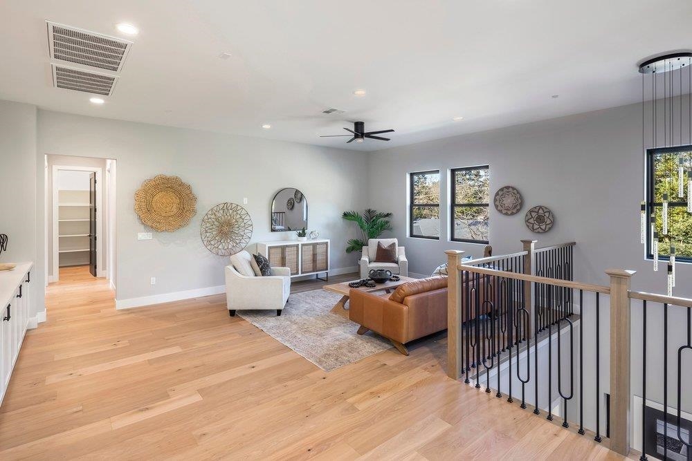 180 Castle Hill Ranch Rd