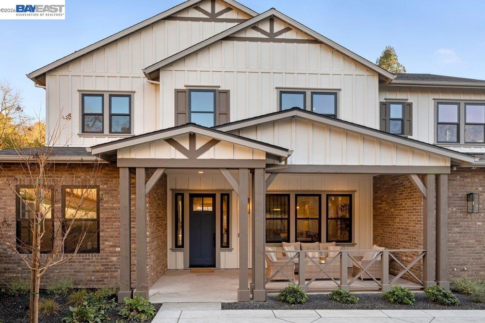 180 Castle Hill Ranch Rd