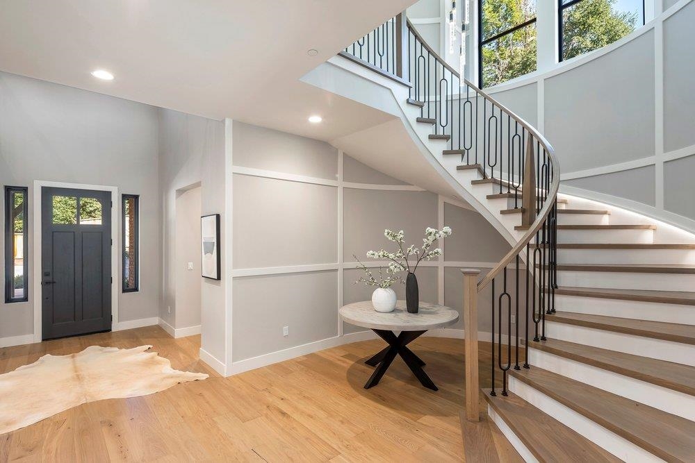 180 Castle Hill Ranch Rd