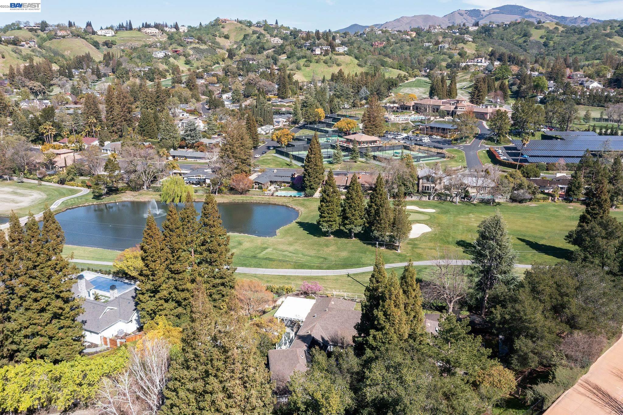 2525 Biltmore Dr