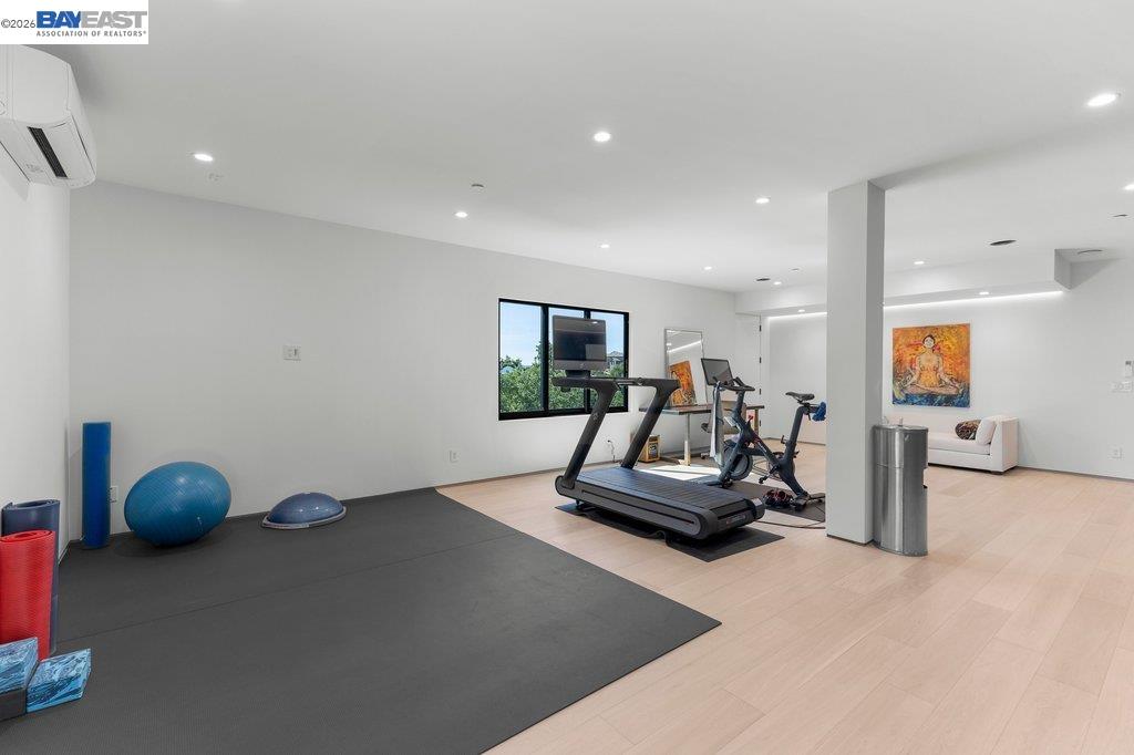 2525 Biltmore Dr