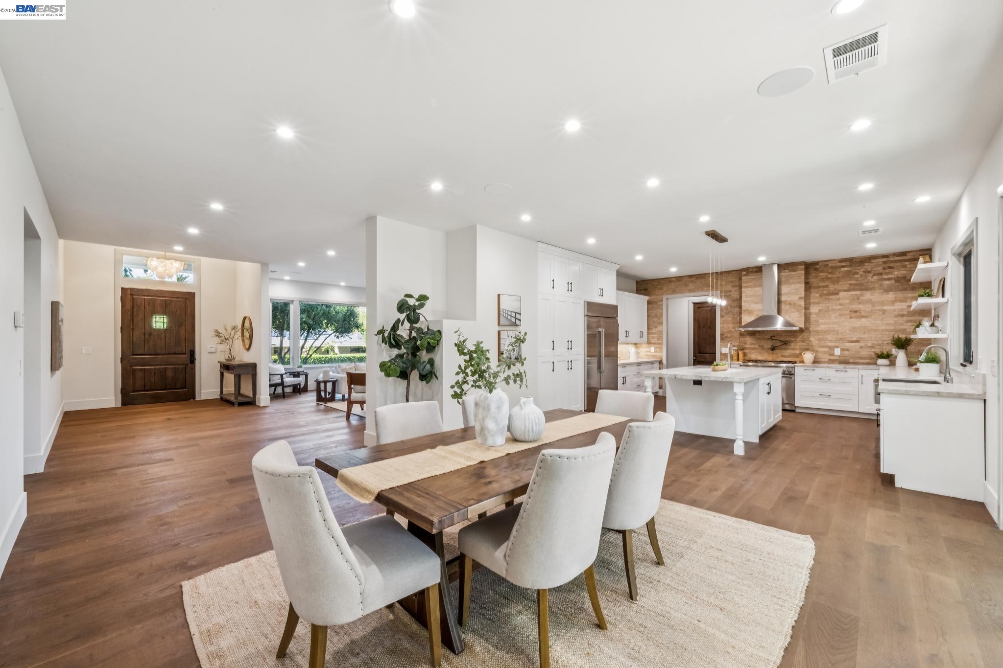 107 Sonora Ave