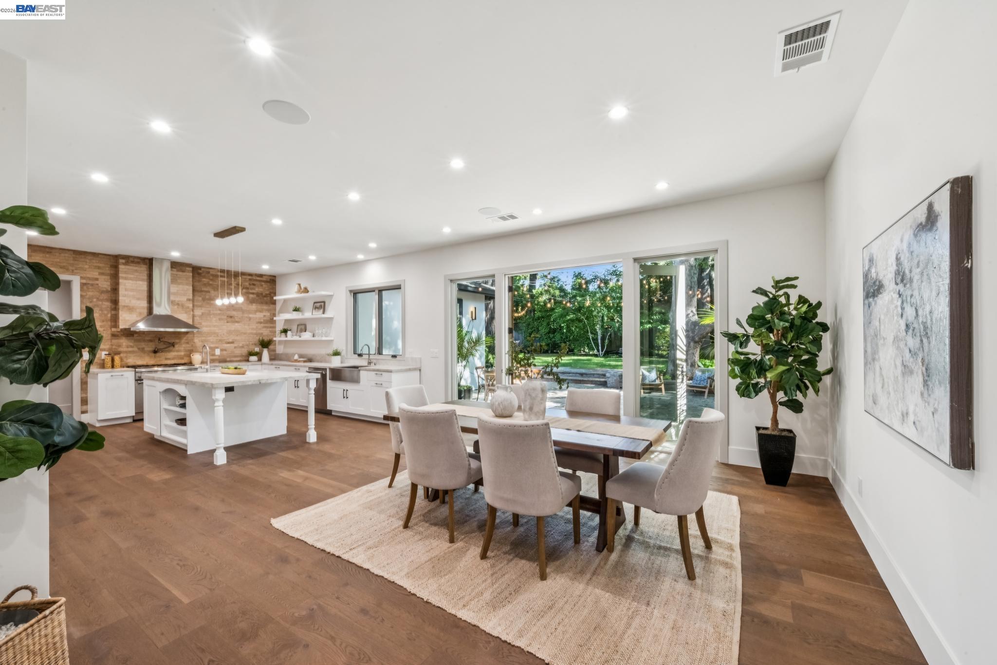 107 Sonora Ave