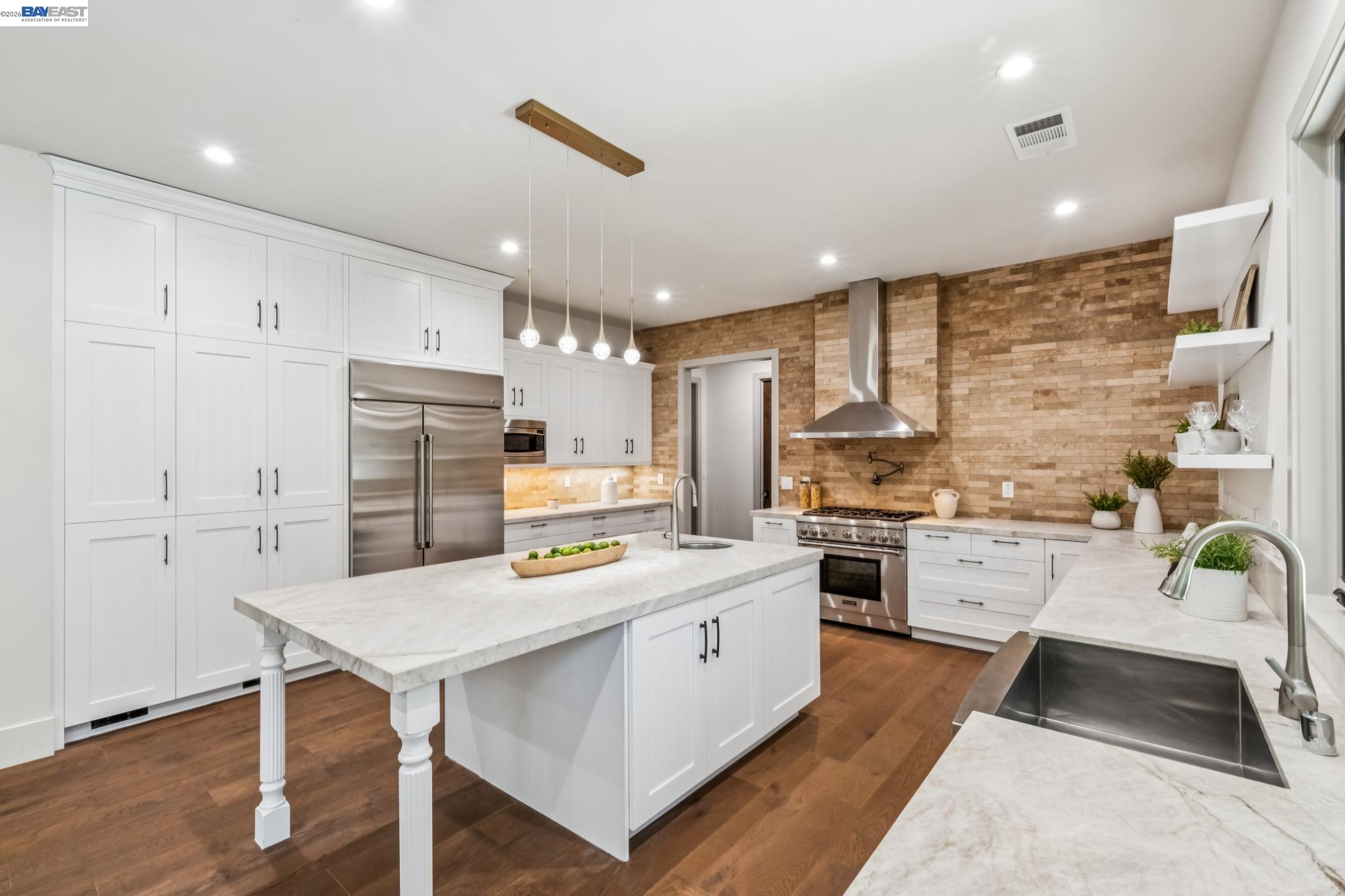 107 Sonora Ave