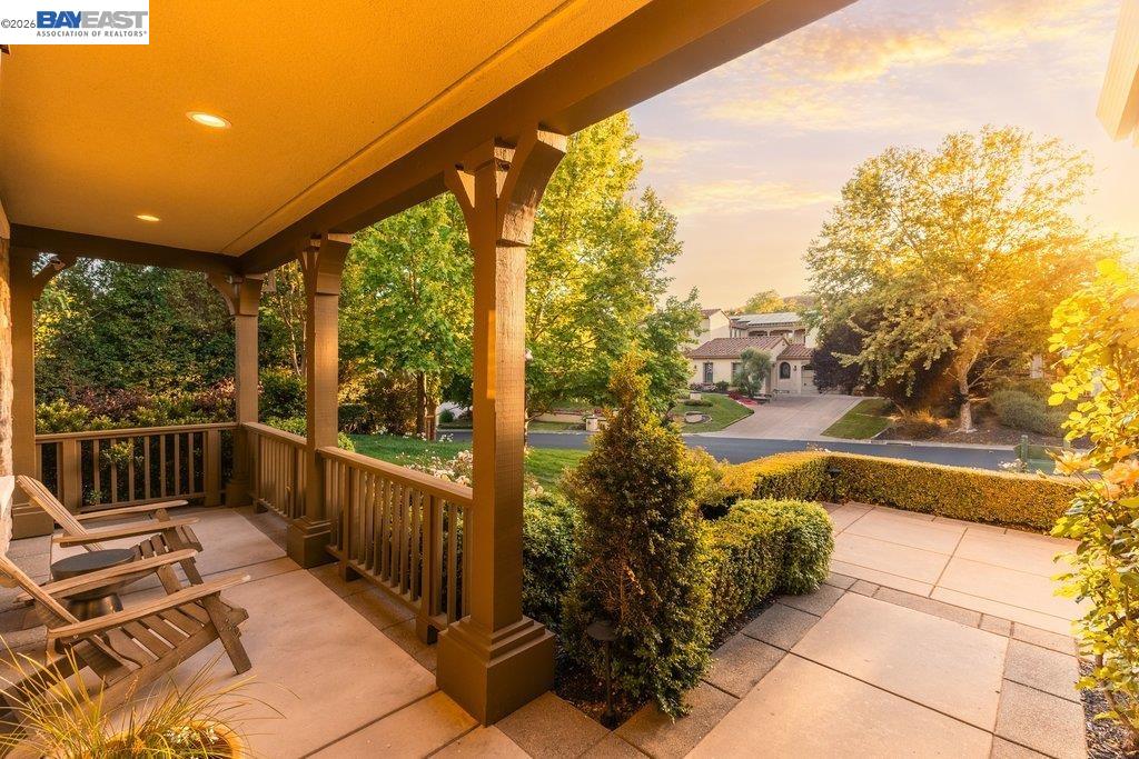 326 Golden Grass Dr