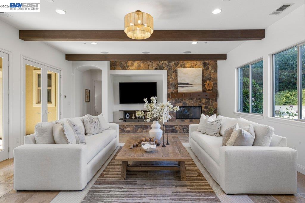 326 Golden Grass Dr
