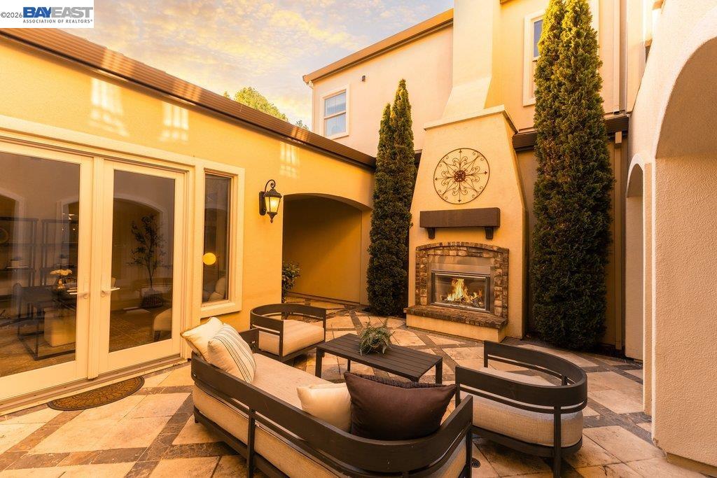326 Golden Grass Dr