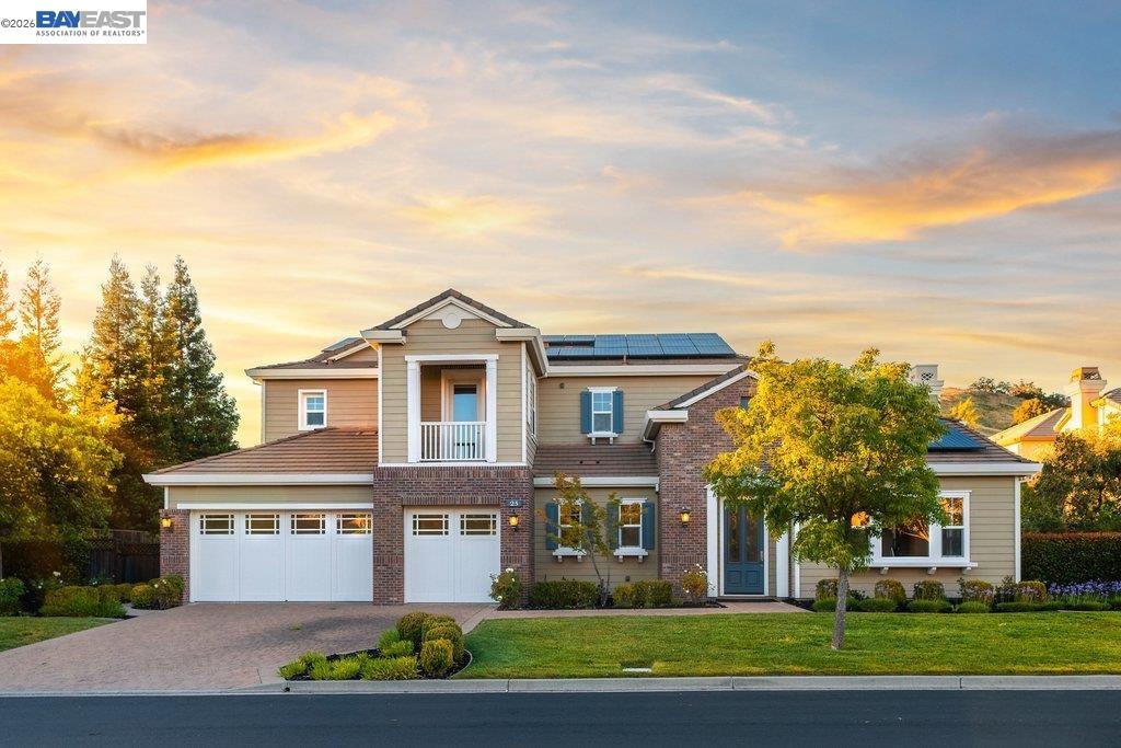 25 Treetop Terrace