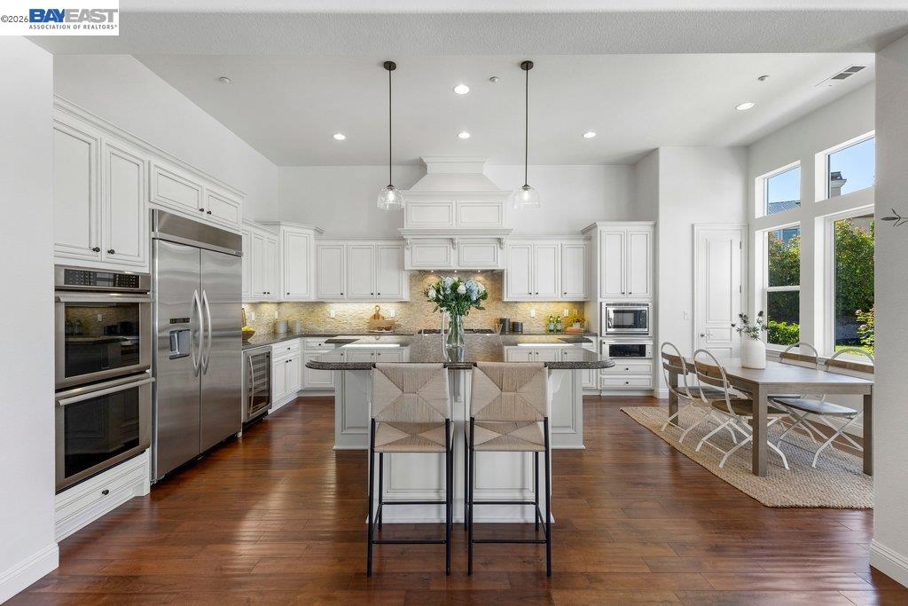 25 Treetop Terrace