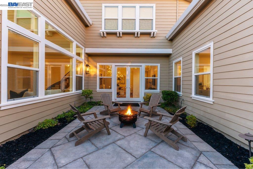 25 Treetop Terrace
