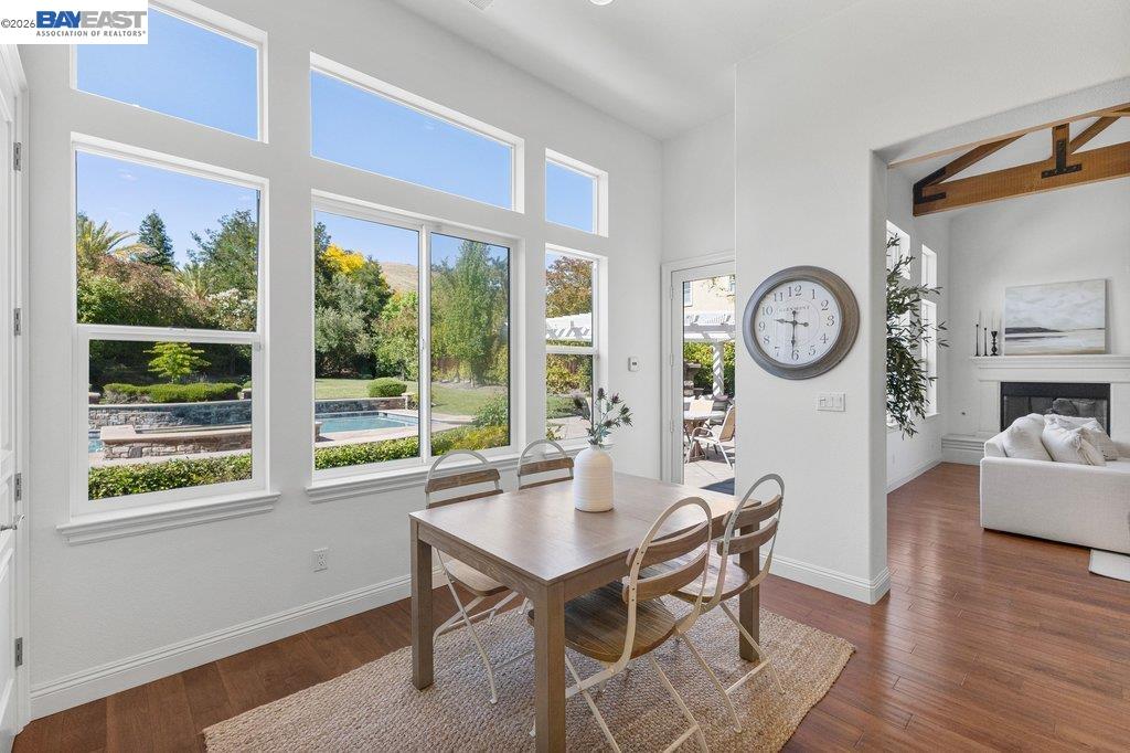 25 Treetop Terrace