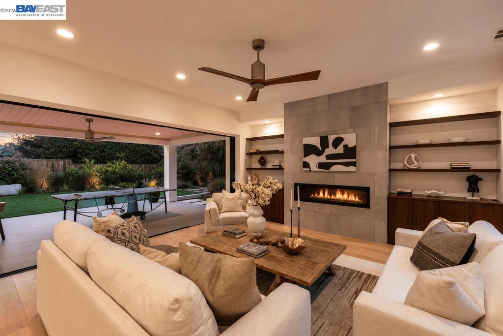 271 Livorna Heights Road