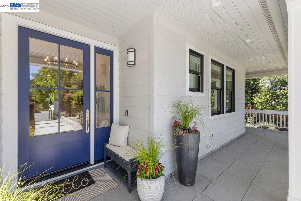 271 Livorna Heights Road