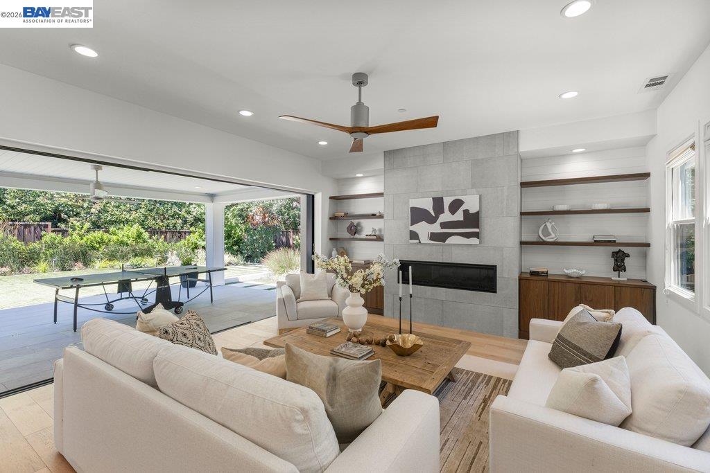 271 Livorna Heights Road