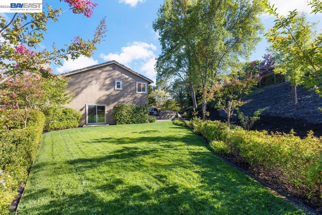 1208 Cheshire Cir