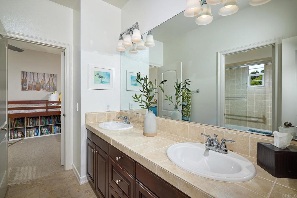 1931 Marcasite Place