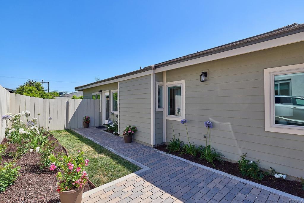 1506 ALVARADO ST