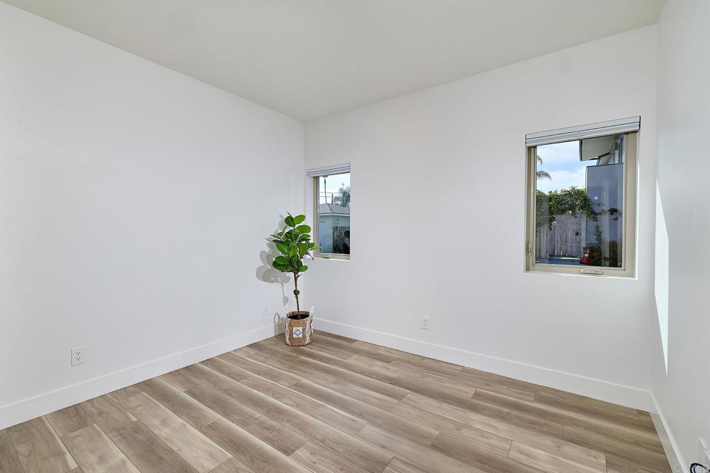 1506 ALVARADO ST