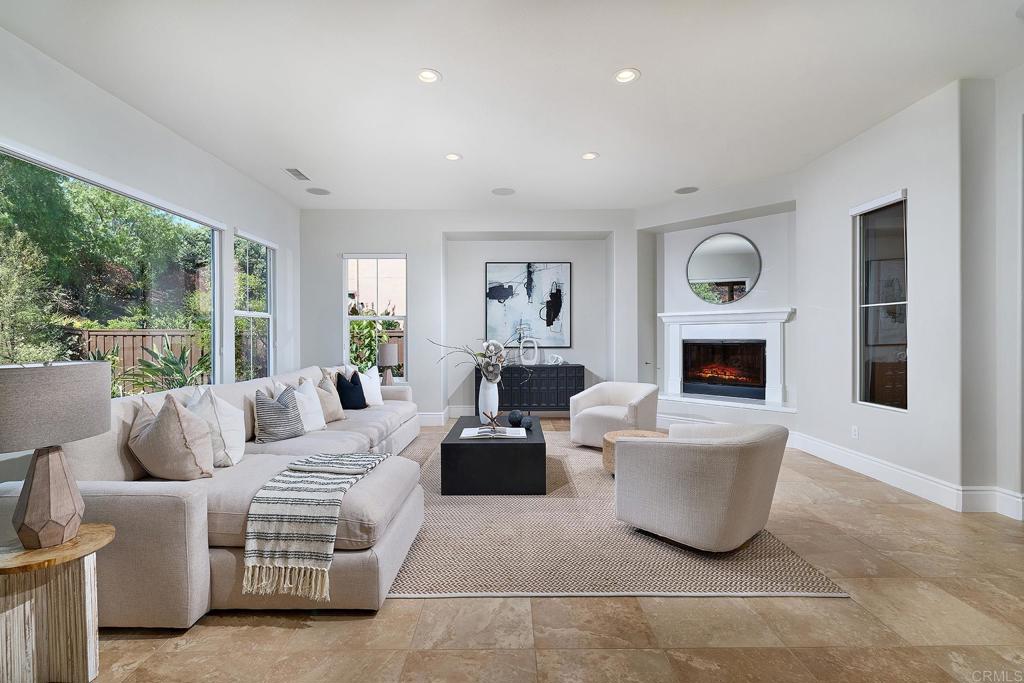 3230 Corte Aliso