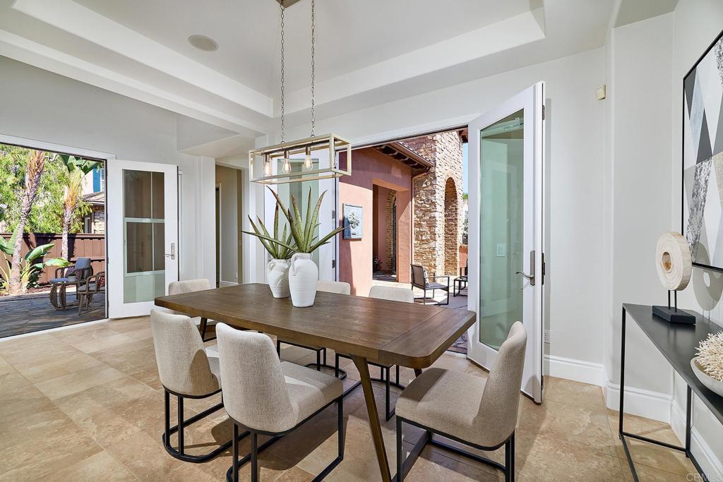 3230 Corte Aliso