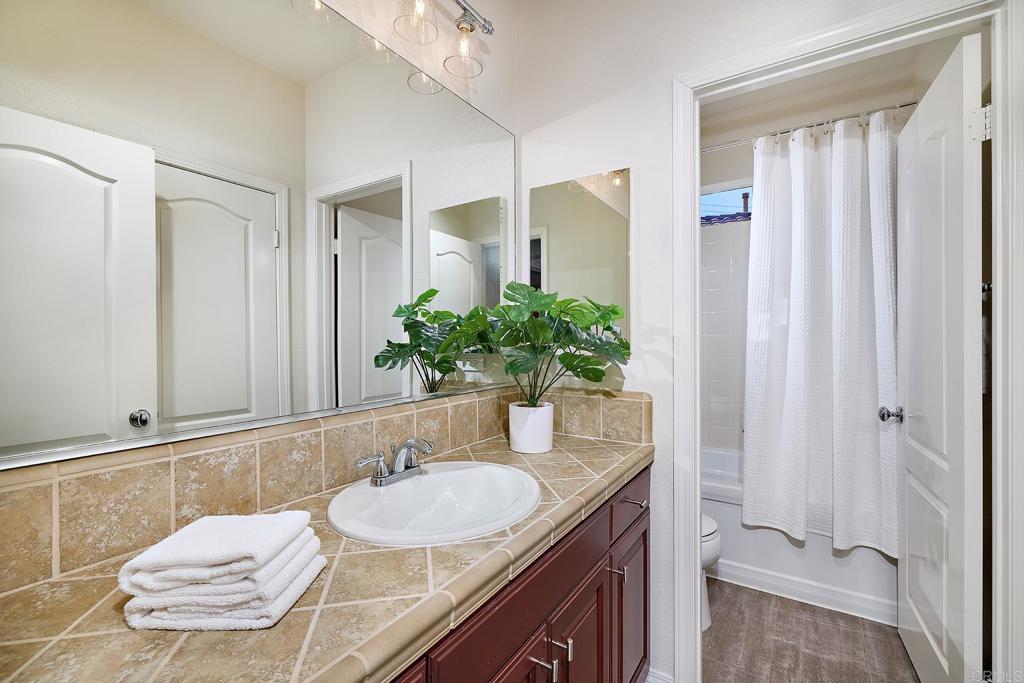 2258 AVENTURINE PLACE