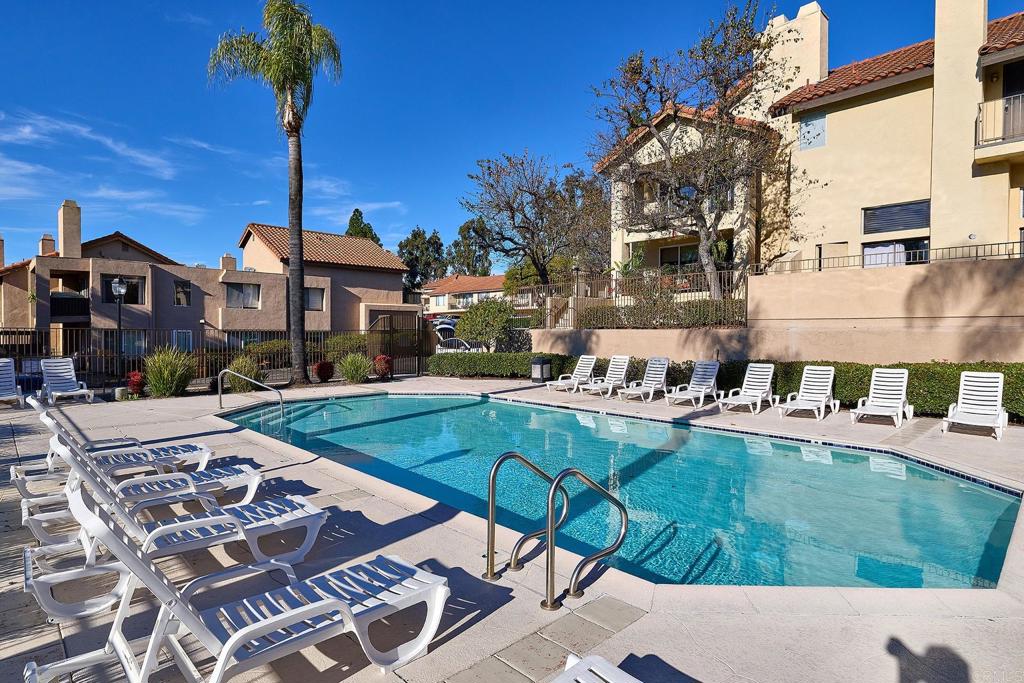 1055 FICUS LANE
