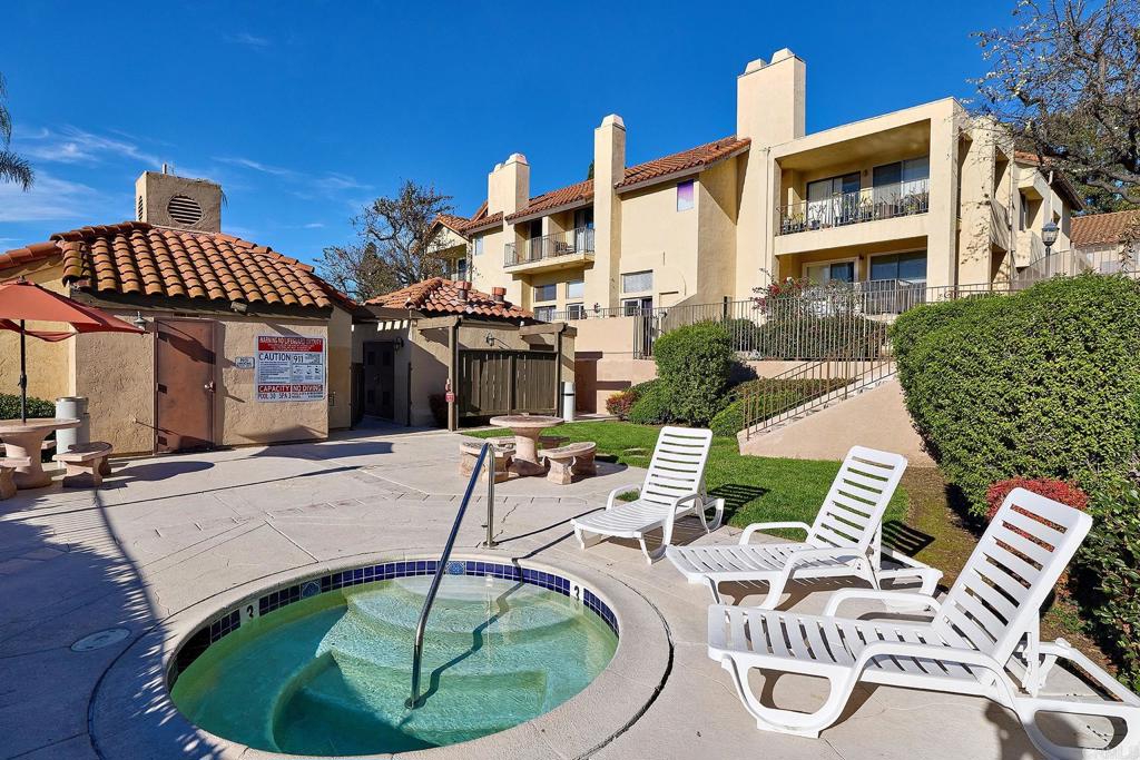 1055 FICUS LANE