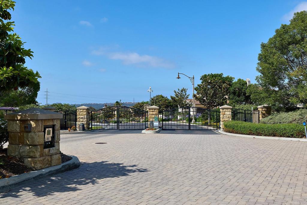 2244 IVORY PLACE