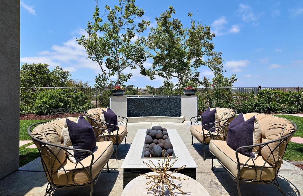 2244 IVORY PLACE